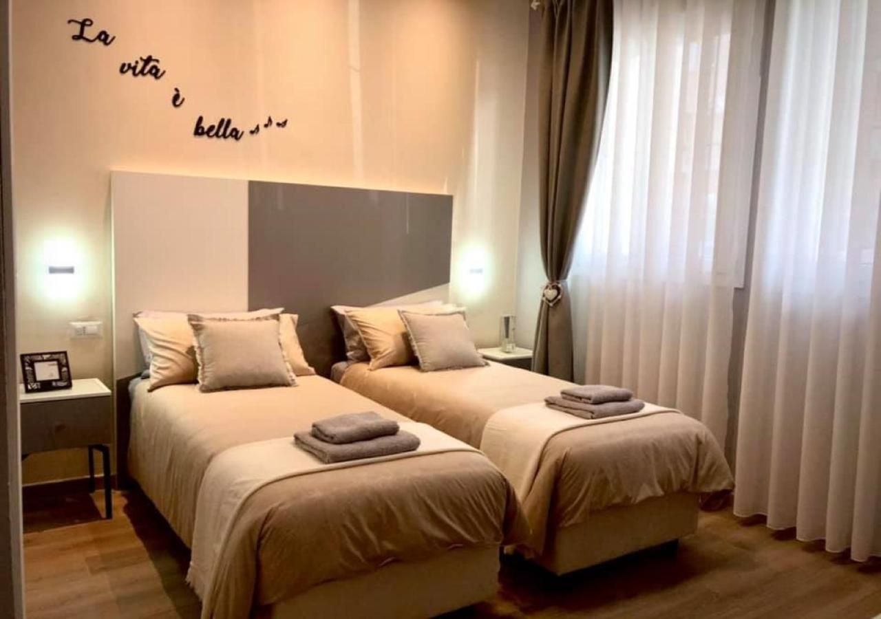 Room Sweet Room 2 Болоня Екстериор снимка