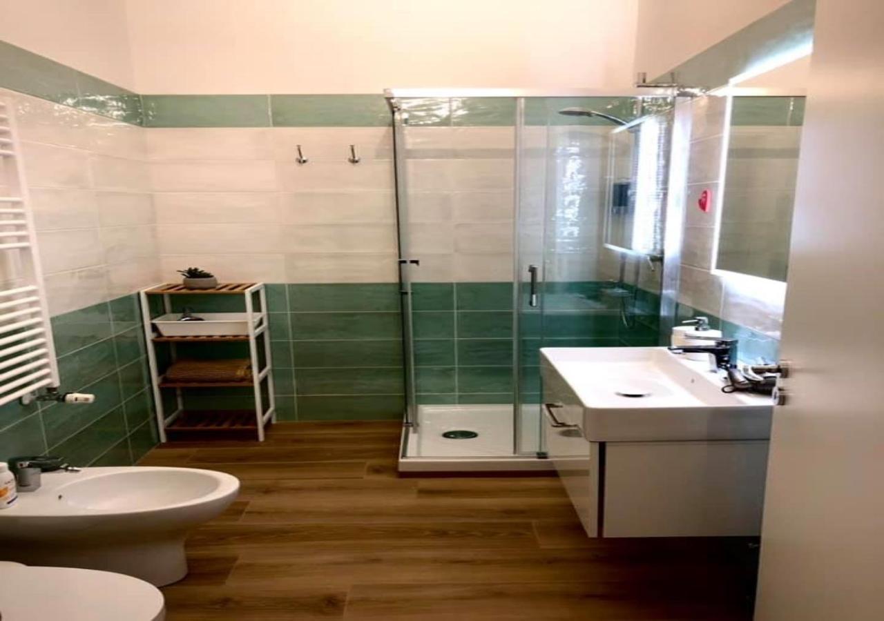 Room Sweet Room 2 Болоня Екстериор снимка