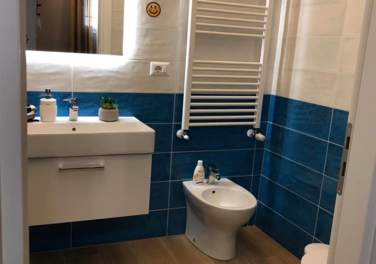 Room Sweet Room 2 Болоня Екстериор снимка